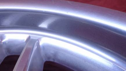 Polerowanie felg w Warszawie