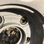 Malowanie skręcanych felg Bentley R20