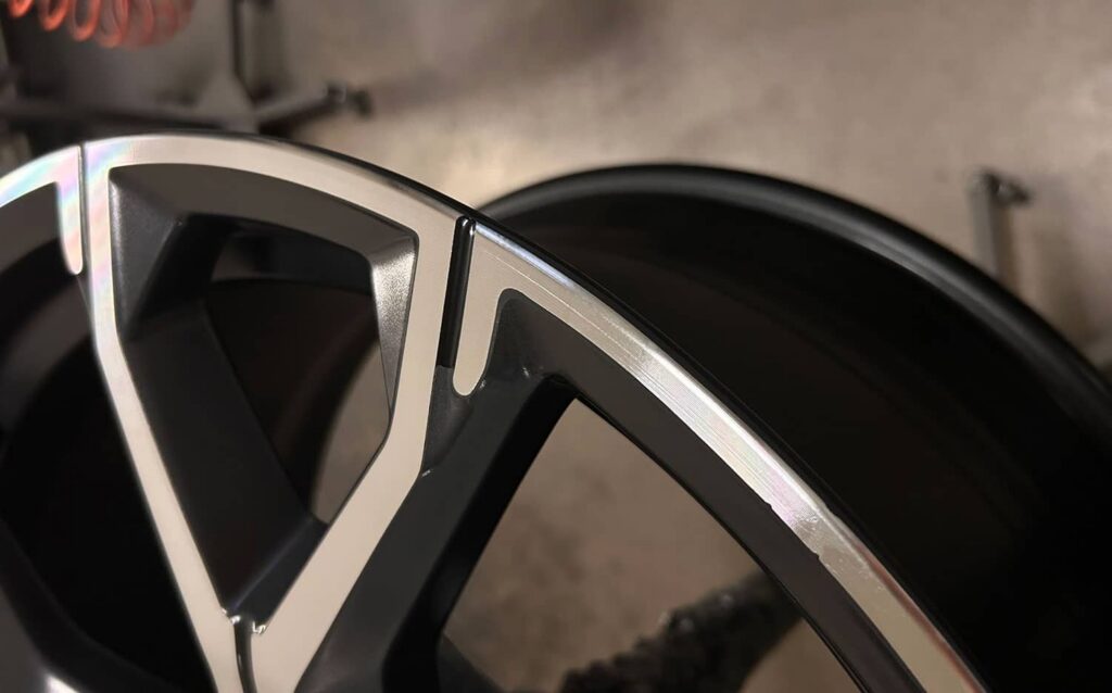 Profesjonalna renowacja felg aluminiowych BMW 741M