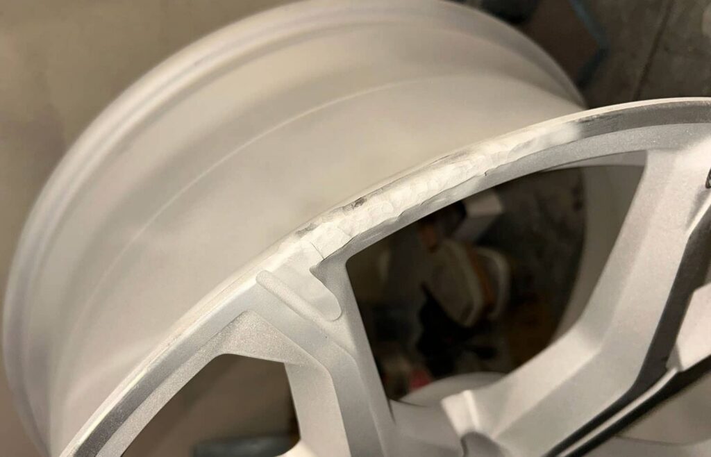 Profesjonalna renowacja felg aluminiowych BMW 741M