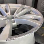 Proces malowania felg z toczeniem CNC frontów BMW X5 R20