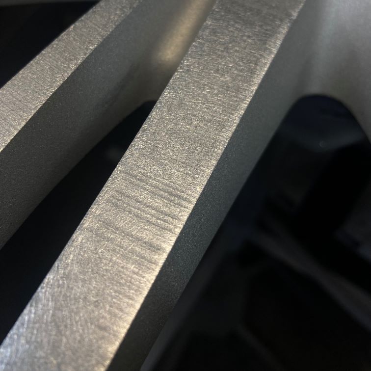 Trudności przy regeneracji felg z toczeniem CNC