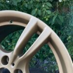 Malowanie felg na złoto