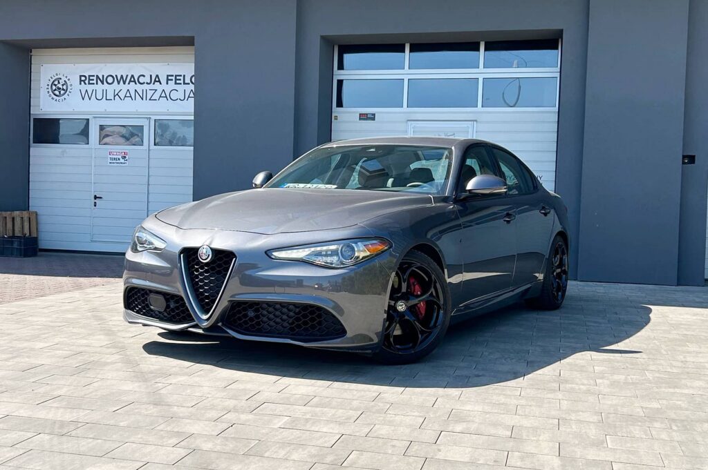 Alfa_Romeo_Giulia_felgi_R19_kolor_Porsche_Dunkel