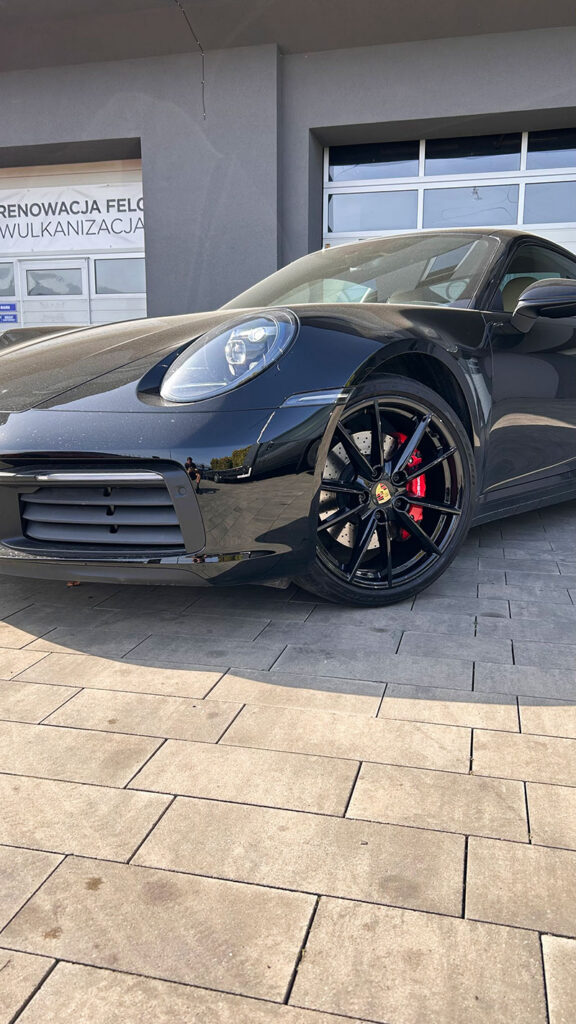 Malowanie felg Porsche w Warszawie